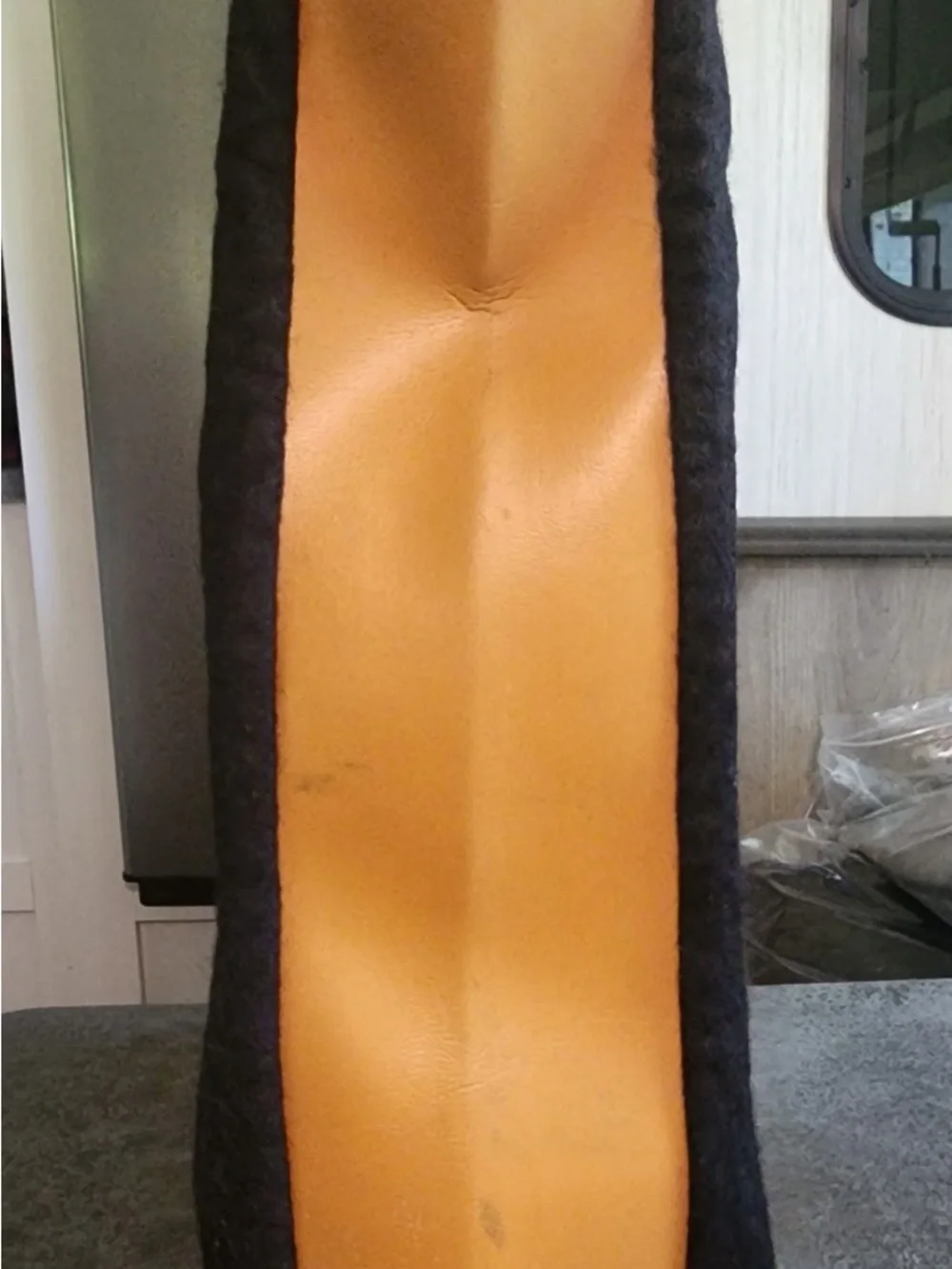 Gucci Vintage Rare Wool Messenger Bag with Tan Leather Trim - Picture 6 of 10